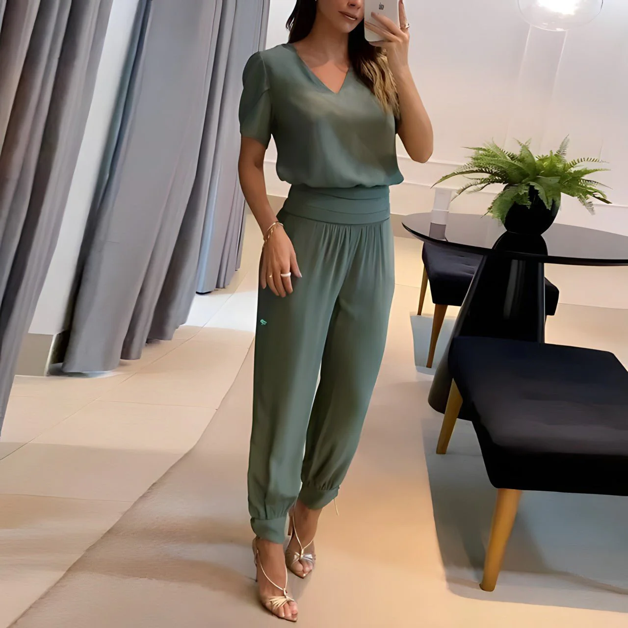 Alexandra | Stylish Printed V-Neck Set - Image 3