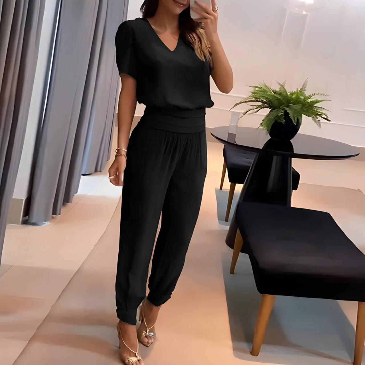 Alexandra | Stylish Printed V-Neck Set - Image 4