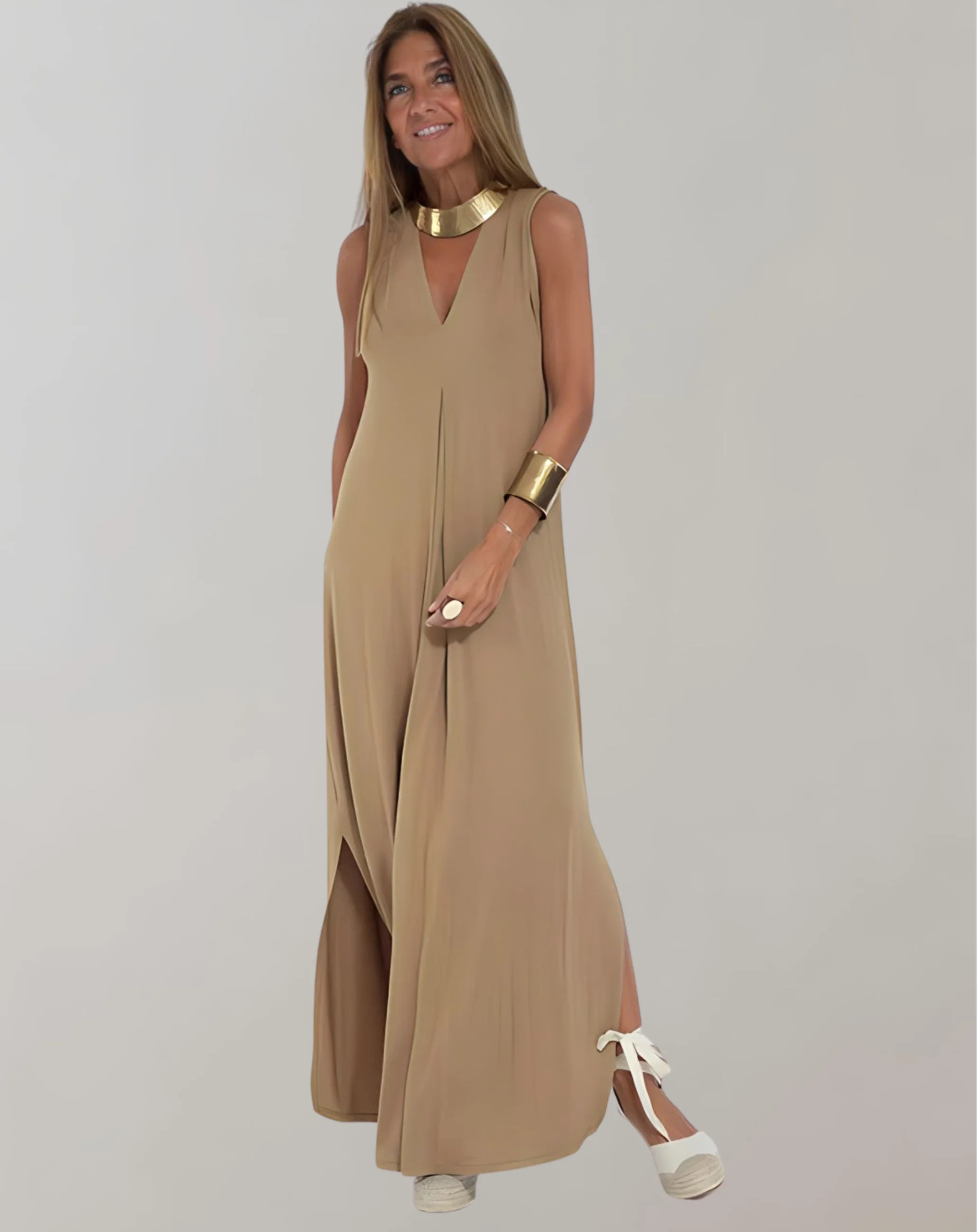 Christina | V-Neck Maxi Dress for Summer Elegance - Image 3