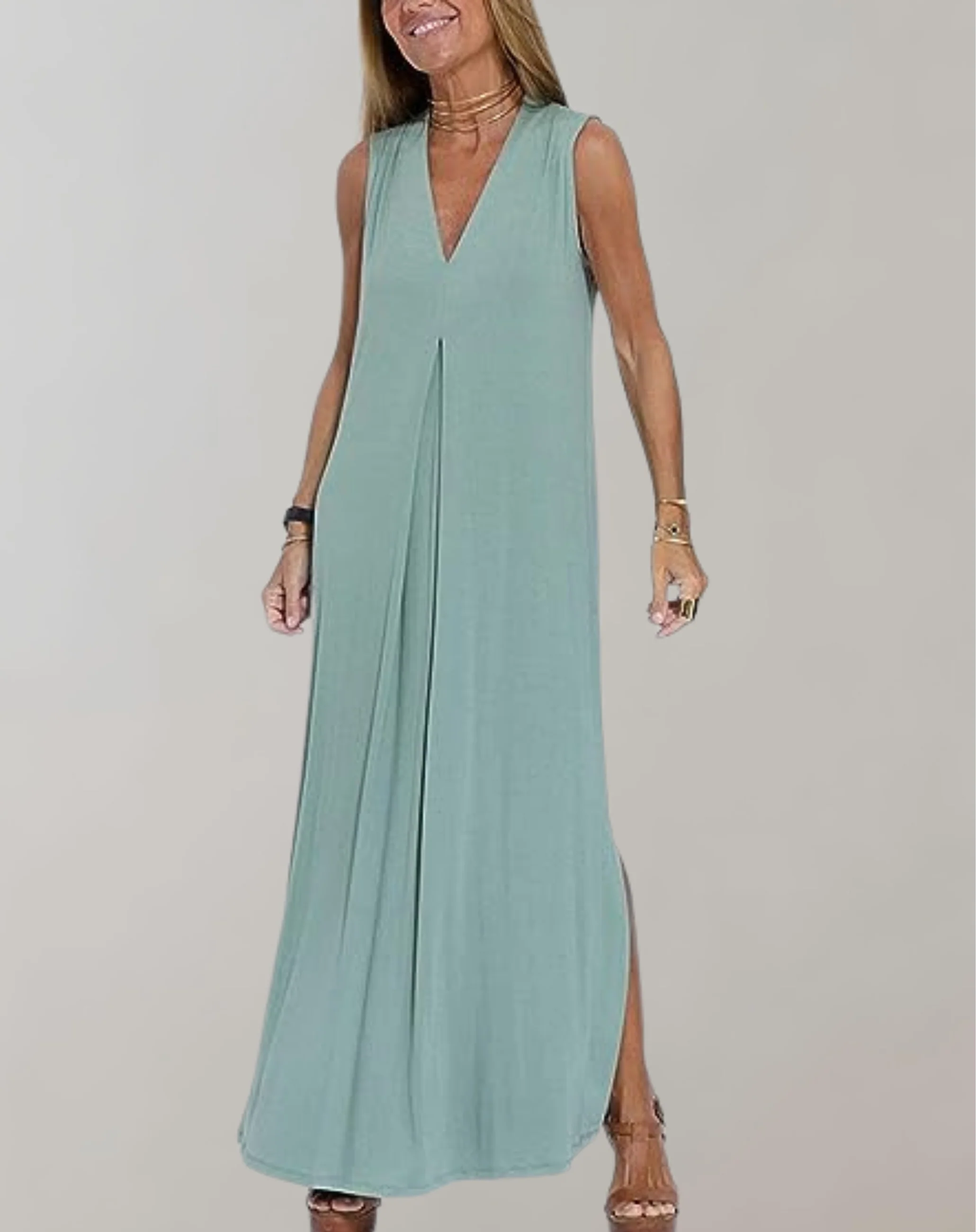 Christina | V-Neck Maxi Dress for Summer Elegance - Image 4