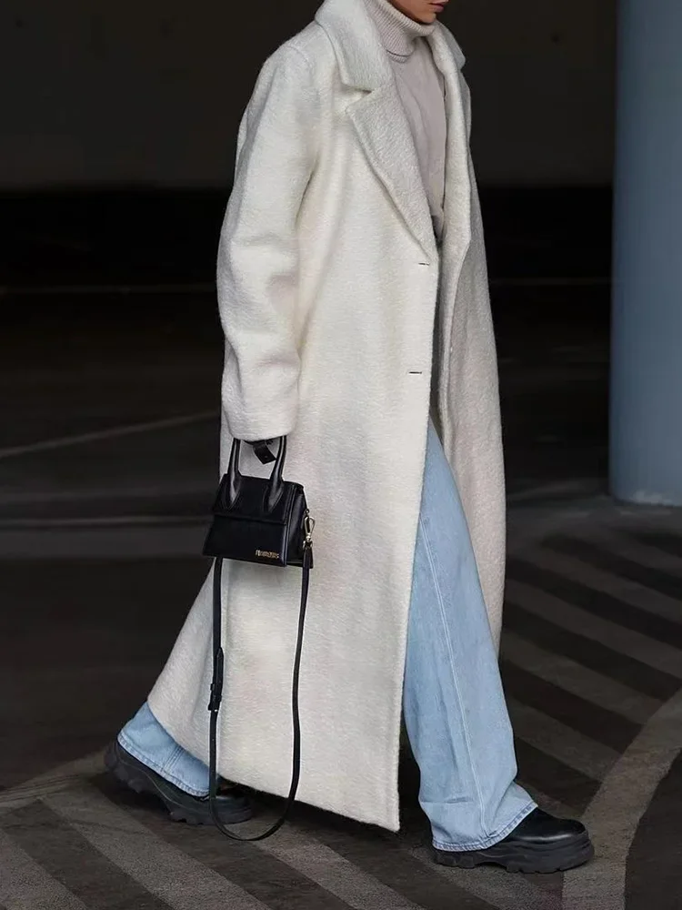 Christy | Women's Oversized Coat - Image 6