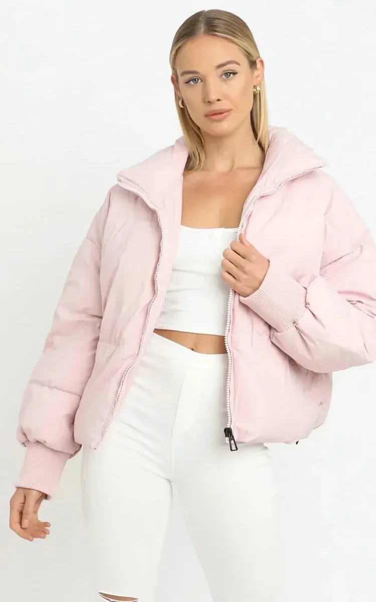 Deanna | Women's Oversized Puffer Jacket - Image 5