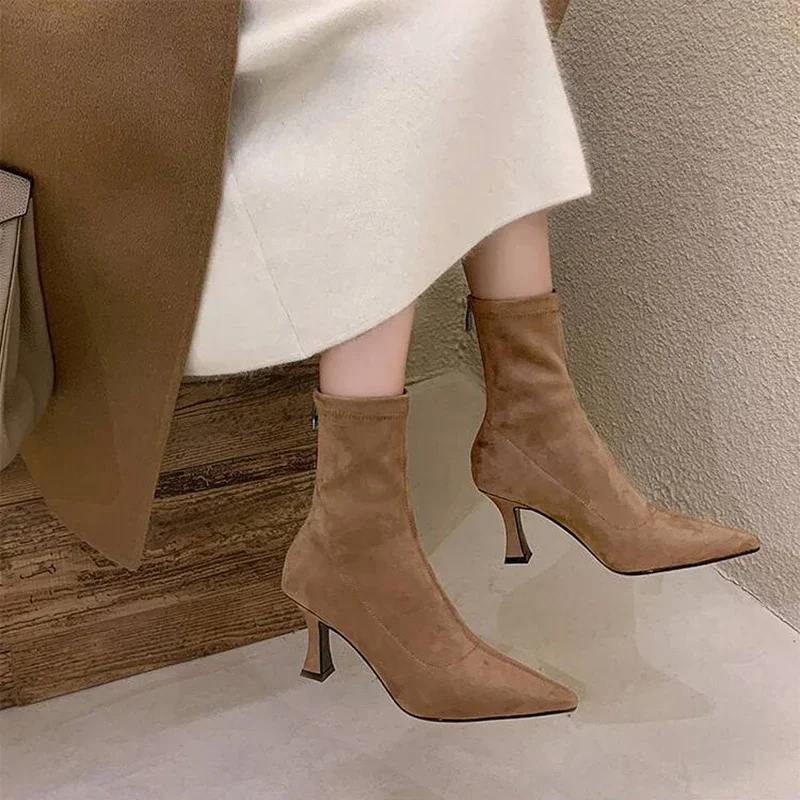 Doris | Women's Pointed Heel Boots - Image 4