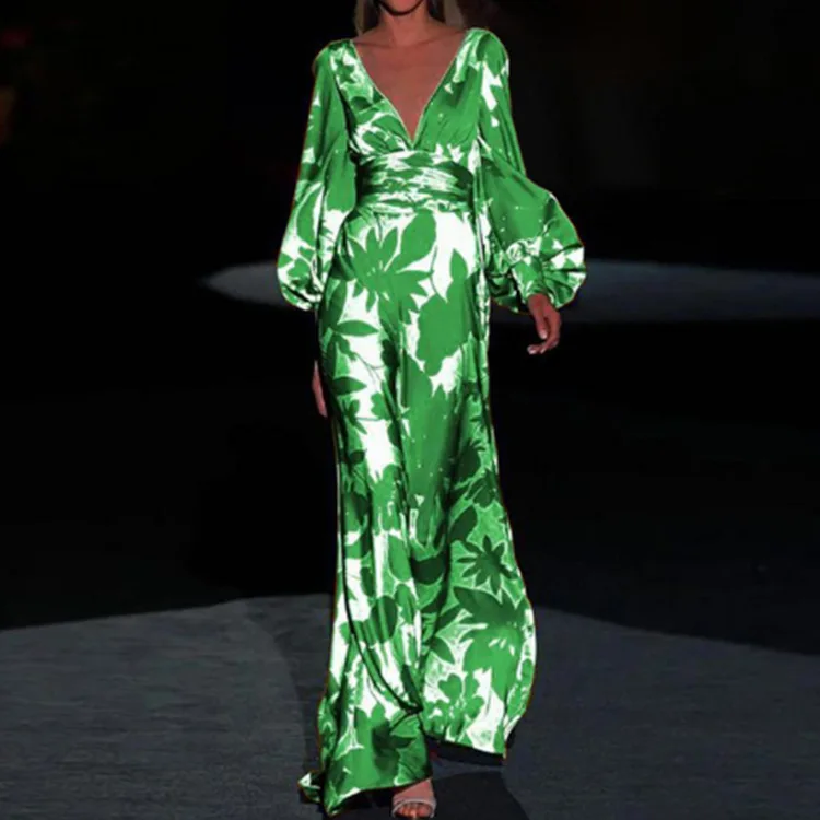 Felicia | Elegant Flowy Maxi Dress for Everyday and Evening Wear - Image 4
