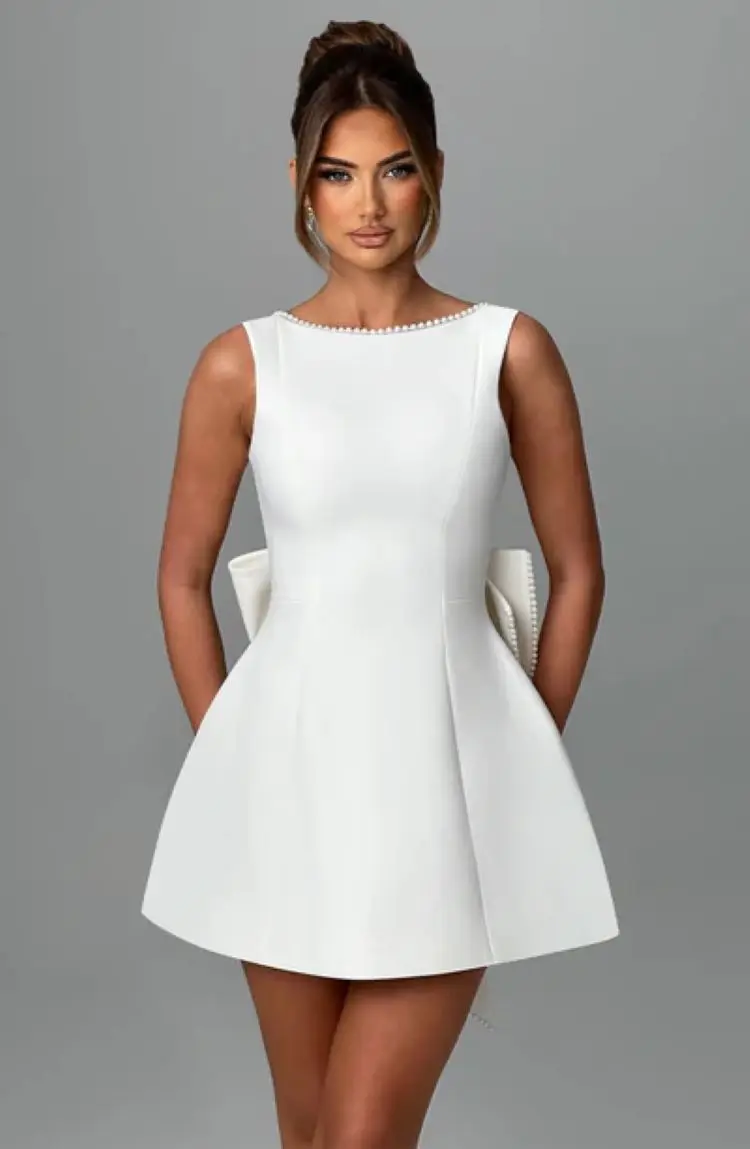 Harmonia | Elegant Mini Dress with Flattering Silhouette - Image 3