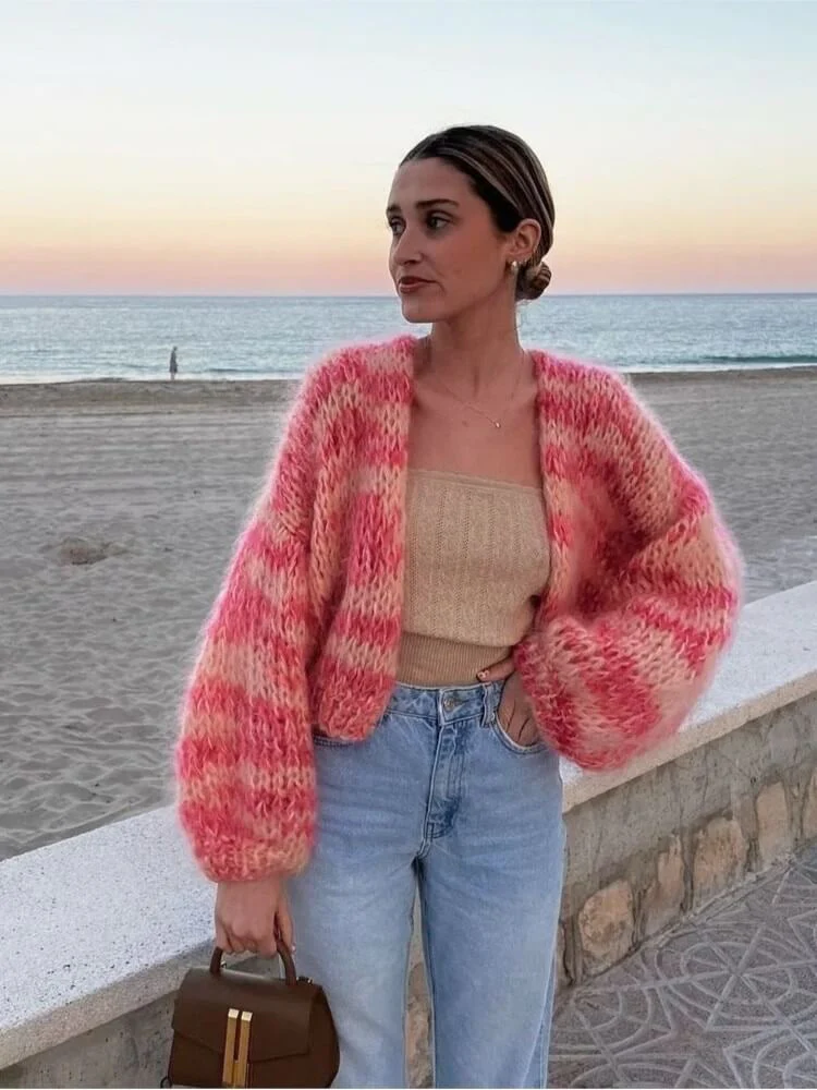 Priscilla | Stylish Cropped Sweater for Comfort - Image 3