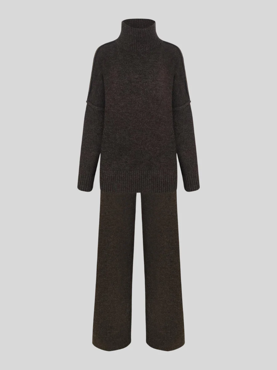 Sienna | Women's Oversized Two-Piece Set - Image 10