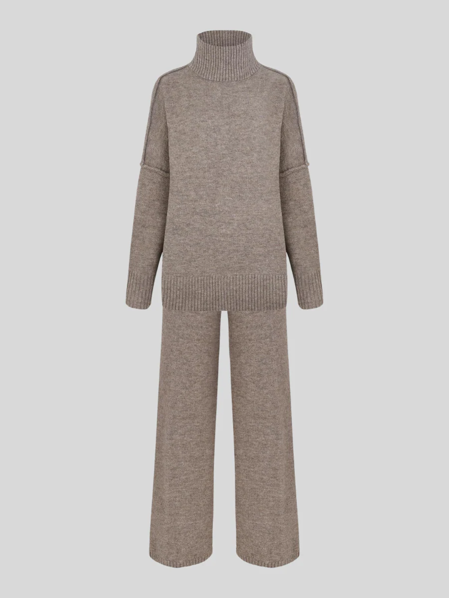 Sienna | Women's Oversized Two-Piece Set - Image 4