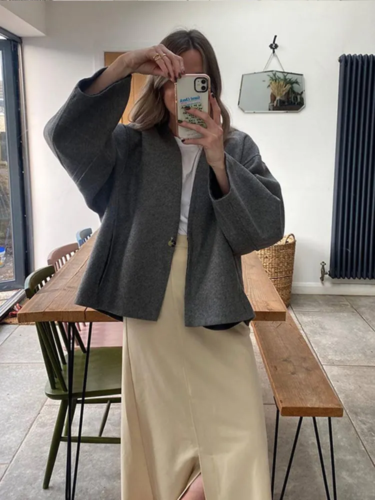 Valerie | Women's Oversized Jacket - Image 2